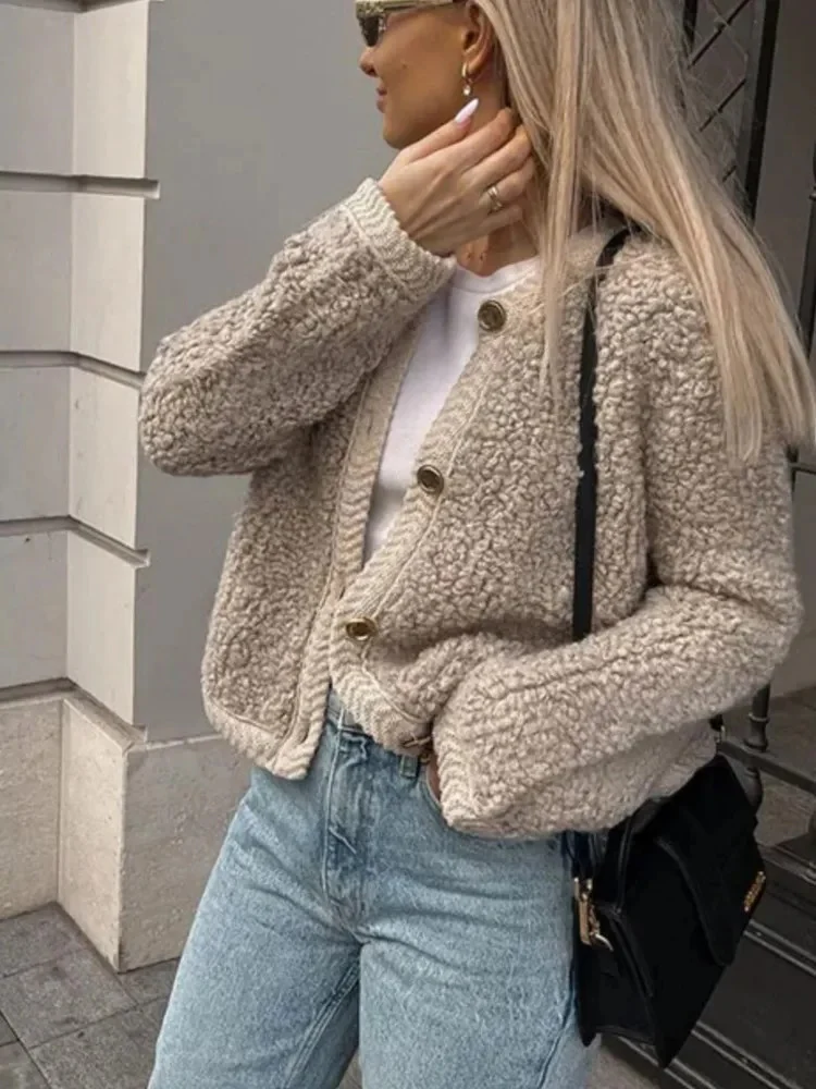 Maya - Cardigan moderne à col rond Laine d'agneau, poches et coupe ample - Image 4